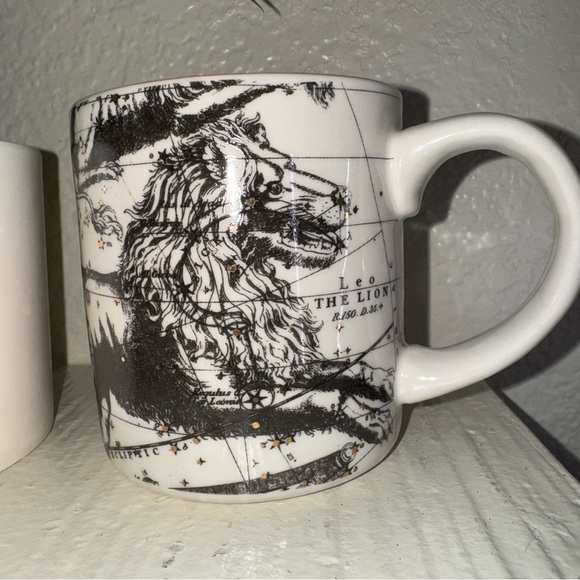 Anthropologie Zodiac Leo The Lion Mug Pottery by Salt & Earth Constellation Cup - Picture 1 of 8